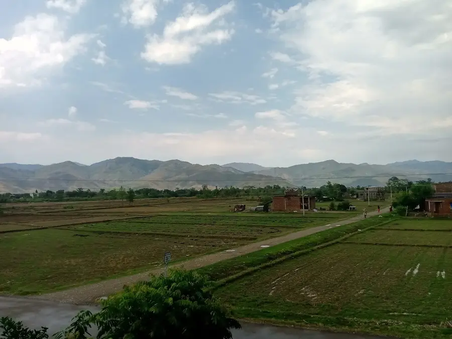 Straußenfarm Nepal