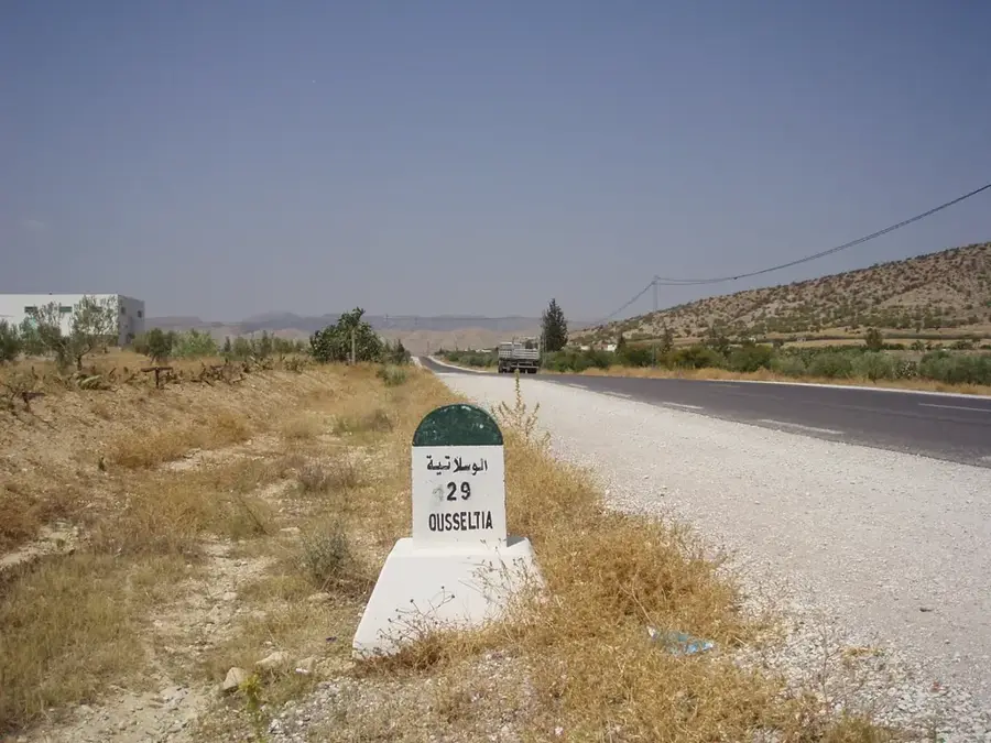 Oueslatia — Moscheea Bărbierului (Tunisia)
