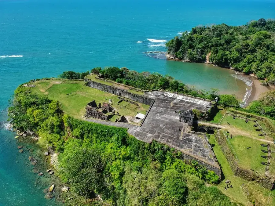 Fort San Lorenzo — Insel Taboga (Panama)