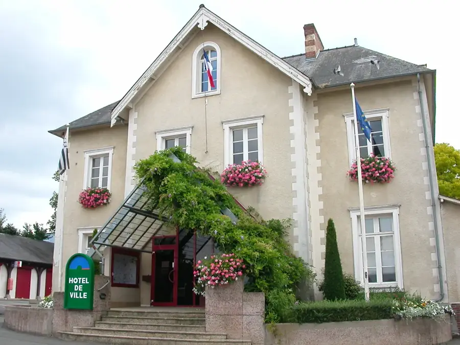Pacé – Stadt