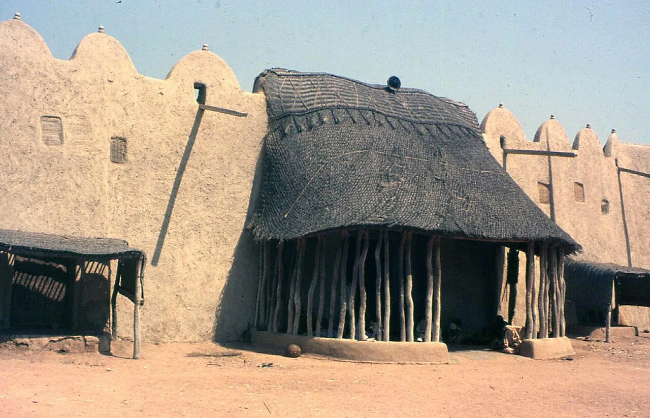 Rey Bouba Palota