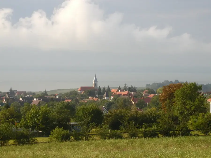 Paloznak — Herend (Ungarn)