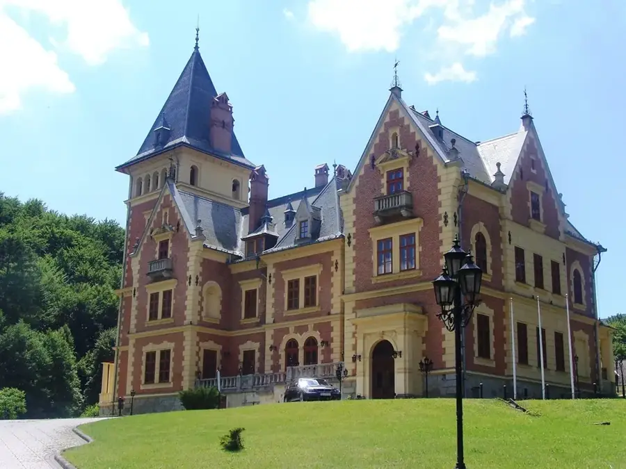 Parádsasvár — Hatvan (Ungarn)