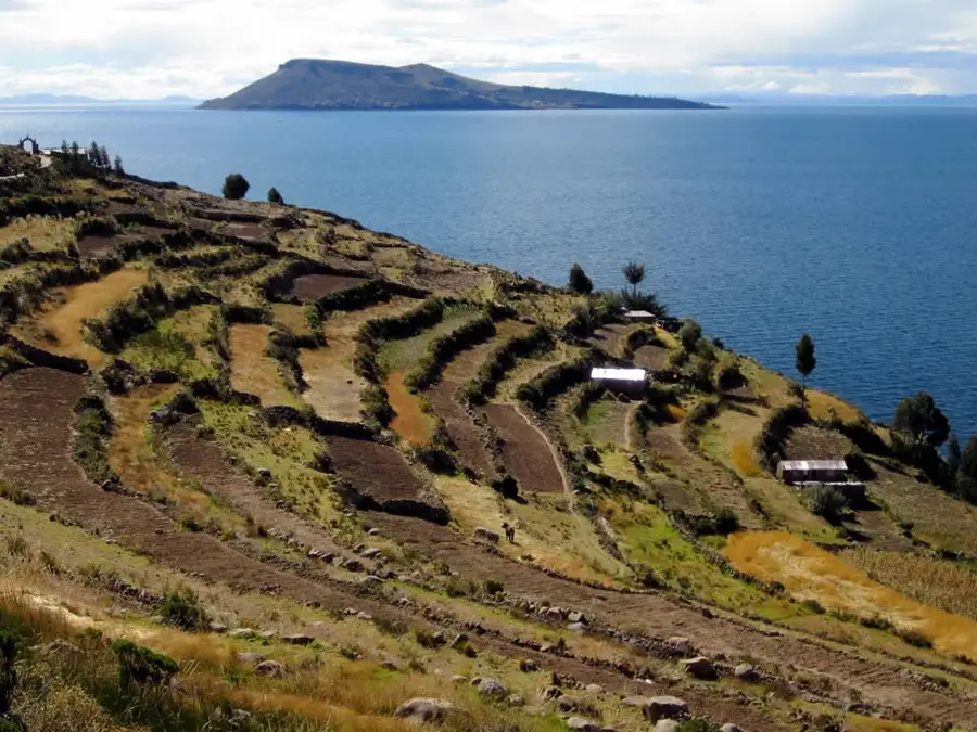 Taquile-Insel — Sillustani (Peru)