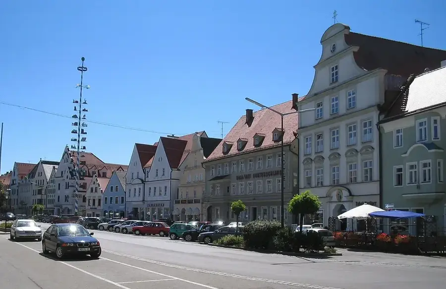 Pfaffenhofen an der Ilm – city