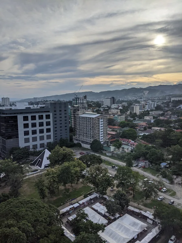 Cebu IT Park — Tagbilaran (Philippinen)