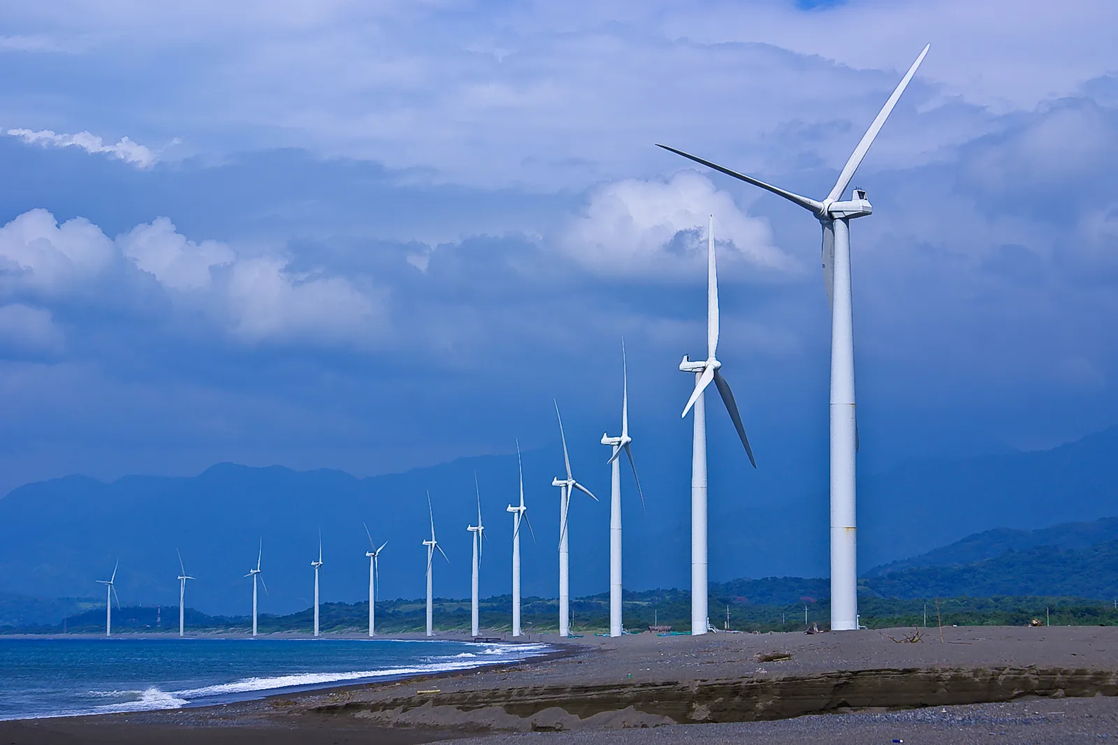 Caunayan — Bangui Windmills (Philippines)