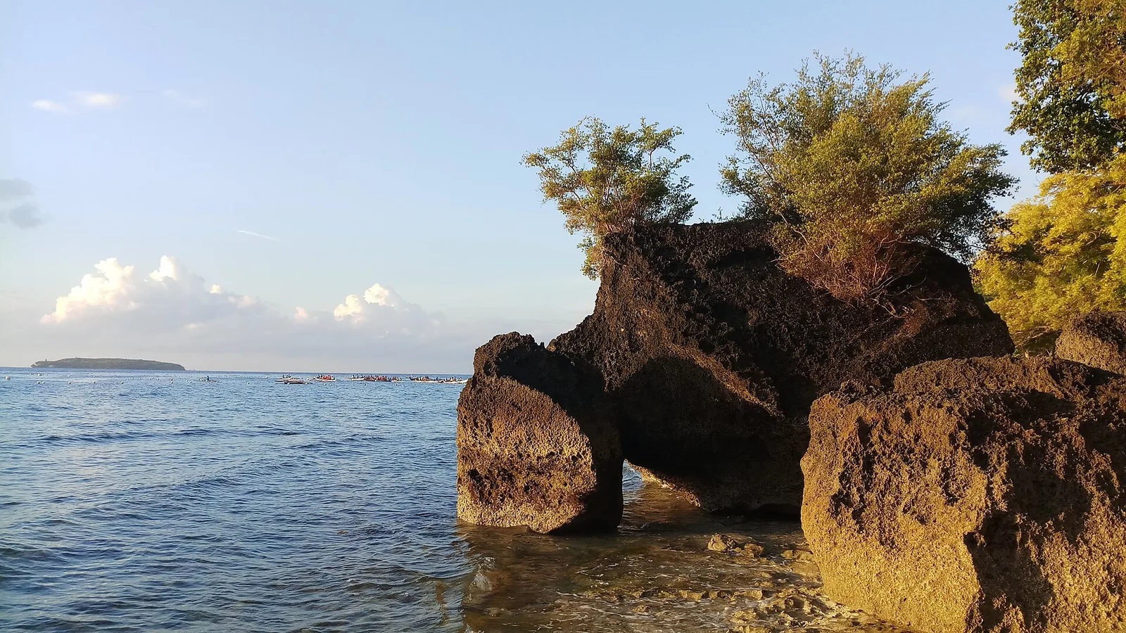 Tan-awan — Dauin (Philippines)