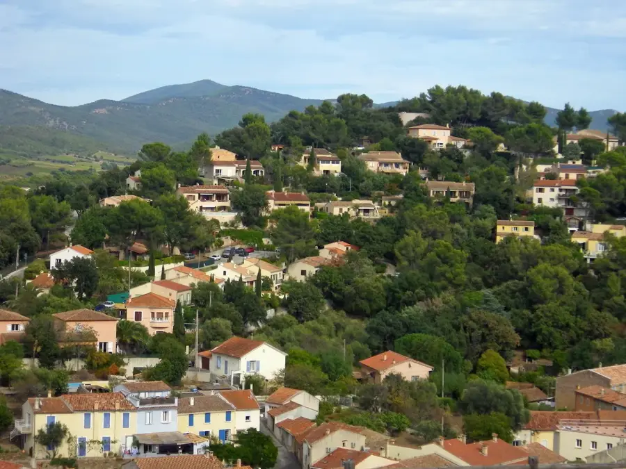 Pierrefeu-du-Var – oraș