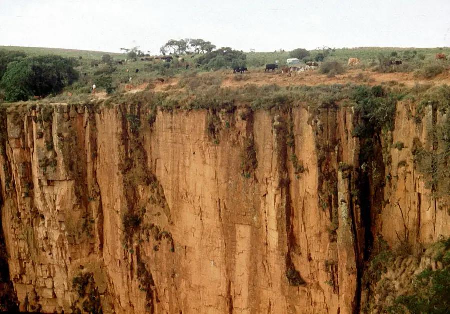 Podi?ul Huíla — Matala (Angola)