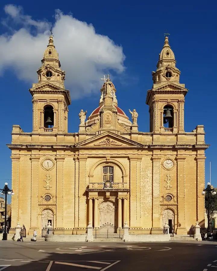 Luqa Pfarrkirche — Ħamrun (Malta)