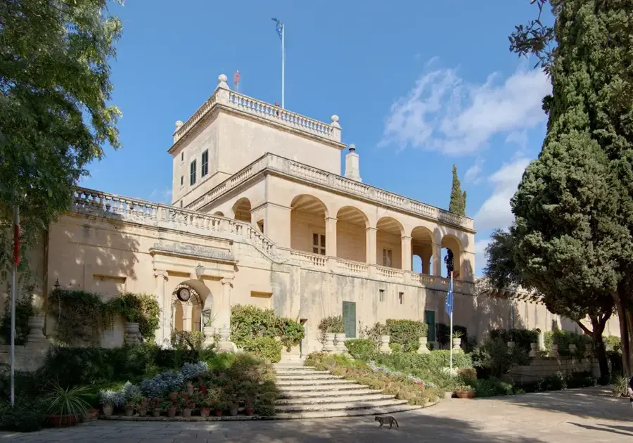 Palatul San Anton — Satul de meserii Ta' Qali (Malta)