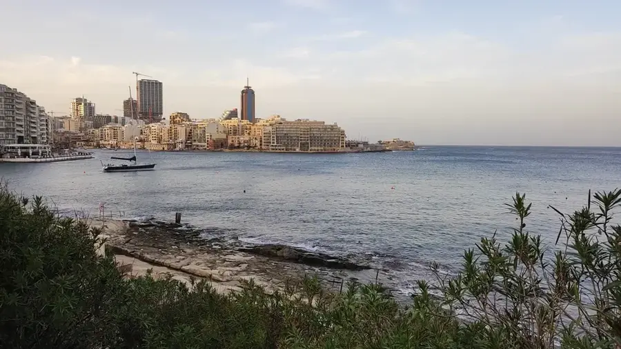 Golful Spinola