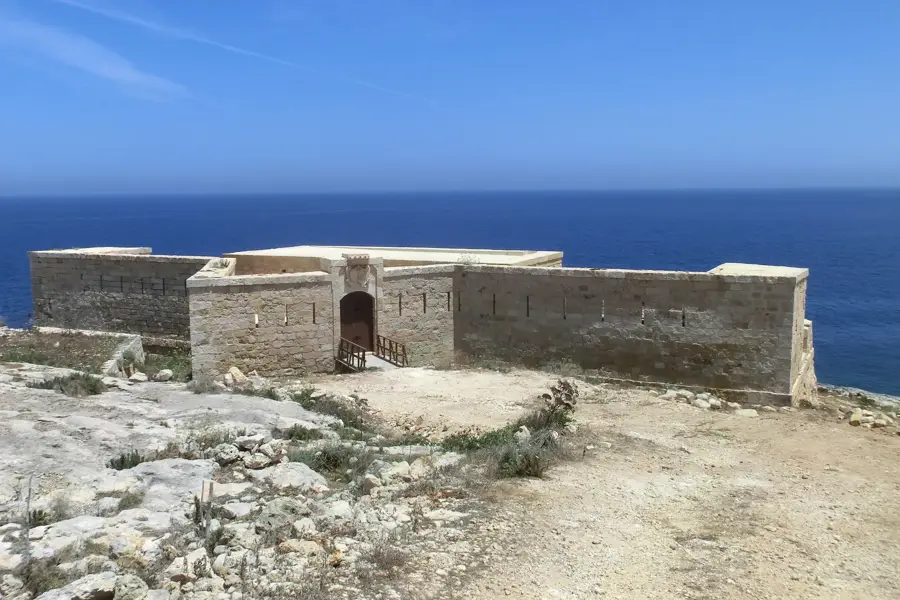 St. Anthony's Battery — Paradise Bay (Malta)
