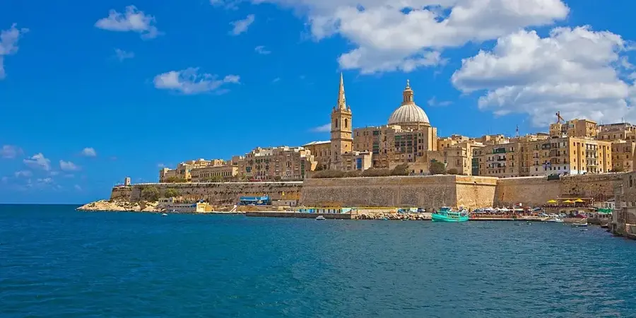 St. John's Co-Cathedral — Spinola Bay (Malta)