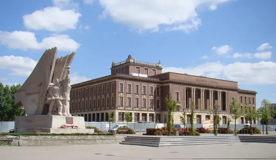 Dąbrowa Górnicza — Nowy Sącz (Poland)