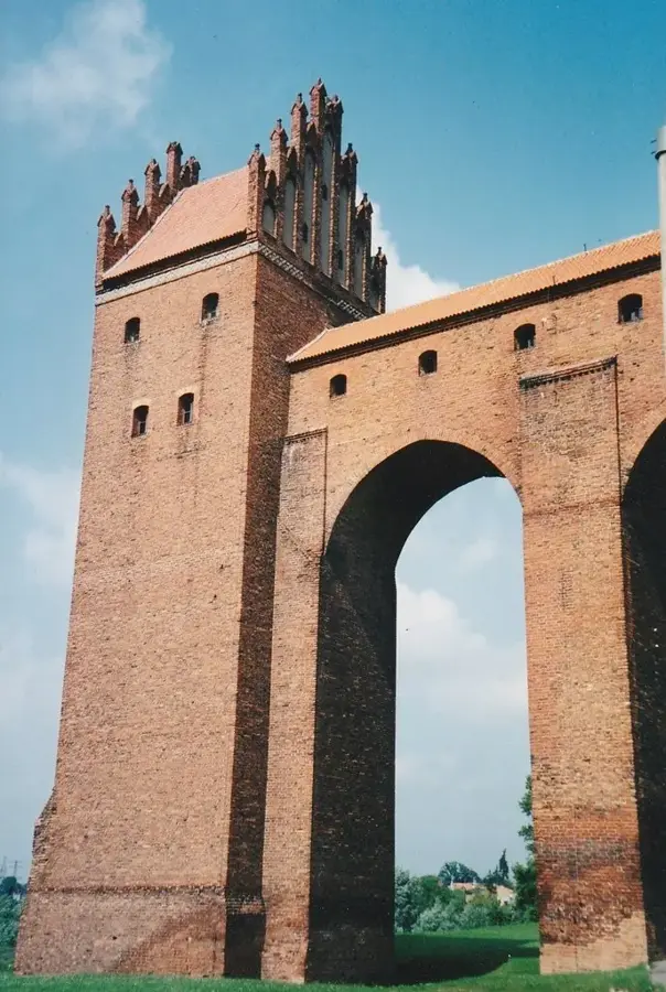 Kwidzyn Old Town — Ubar (Shisr) (Oman)
