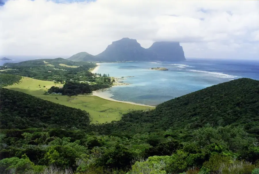 Port Howe — Hawks Nest (Bahamas)