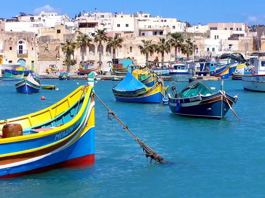 Hafen von Marsaxlokk (Fischerdorf) — Xrobb l-Għaġin Küstenpark (Malta)