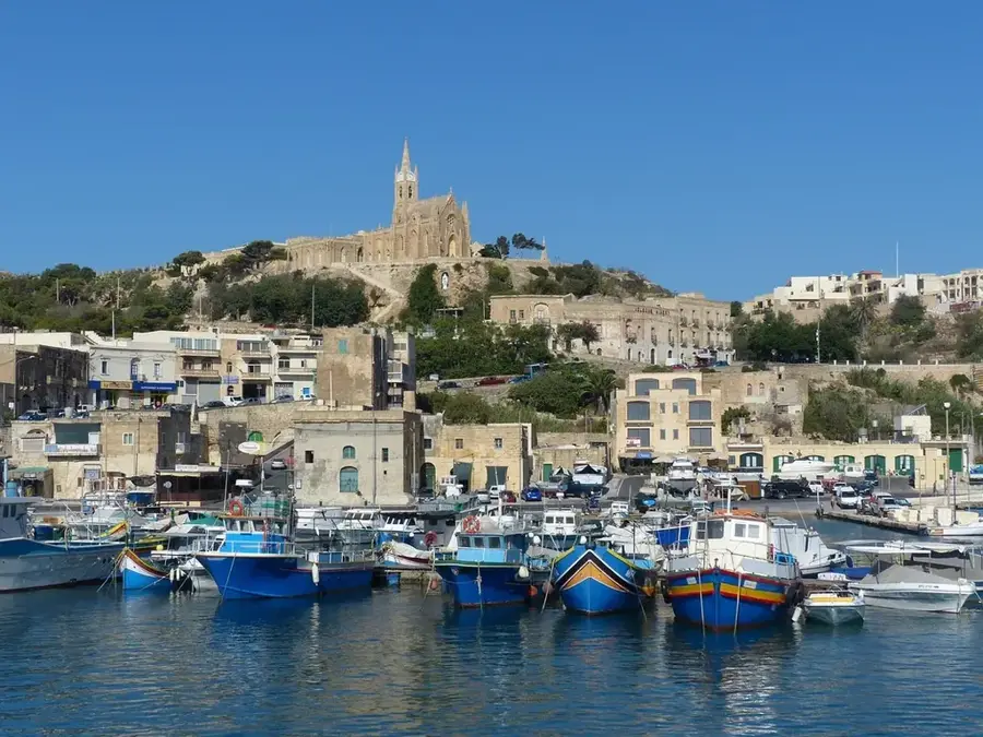 Portul Mgarr (Gozo) — Qala (Malta)