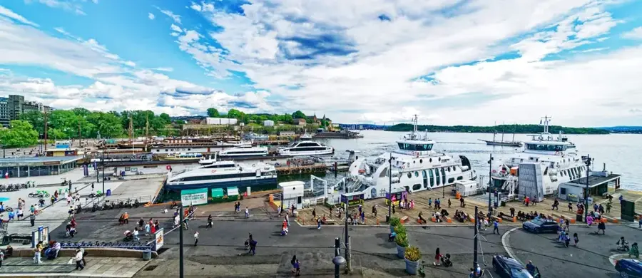Portul Oslo — Primăria Oslo (Norvegia)