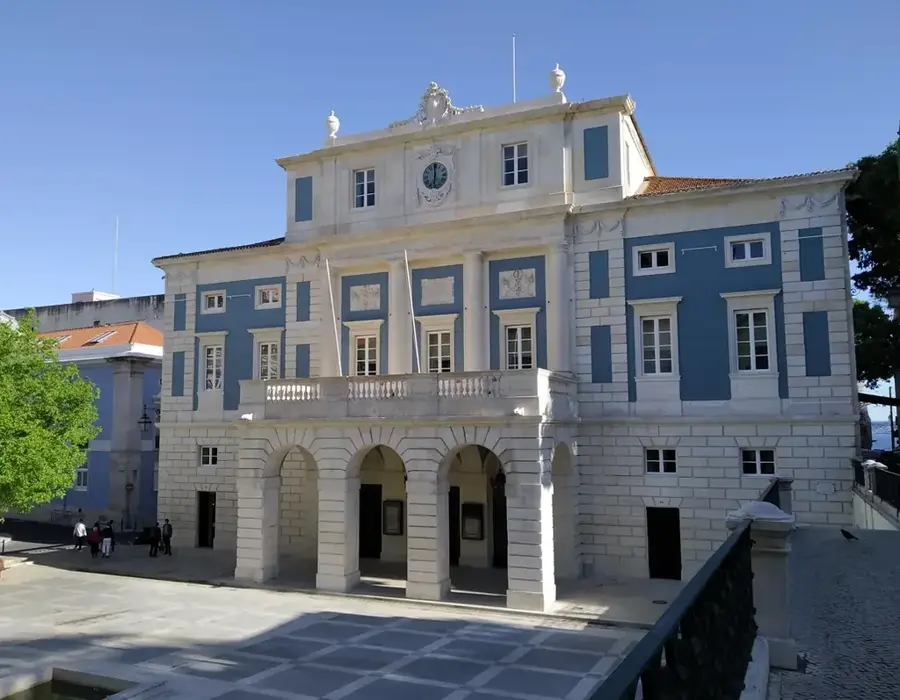 National Theater of Sao Carlos — Albufeira Lagoon (Portugal)