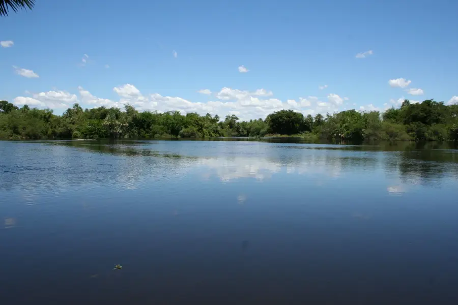 Monte Lindo River