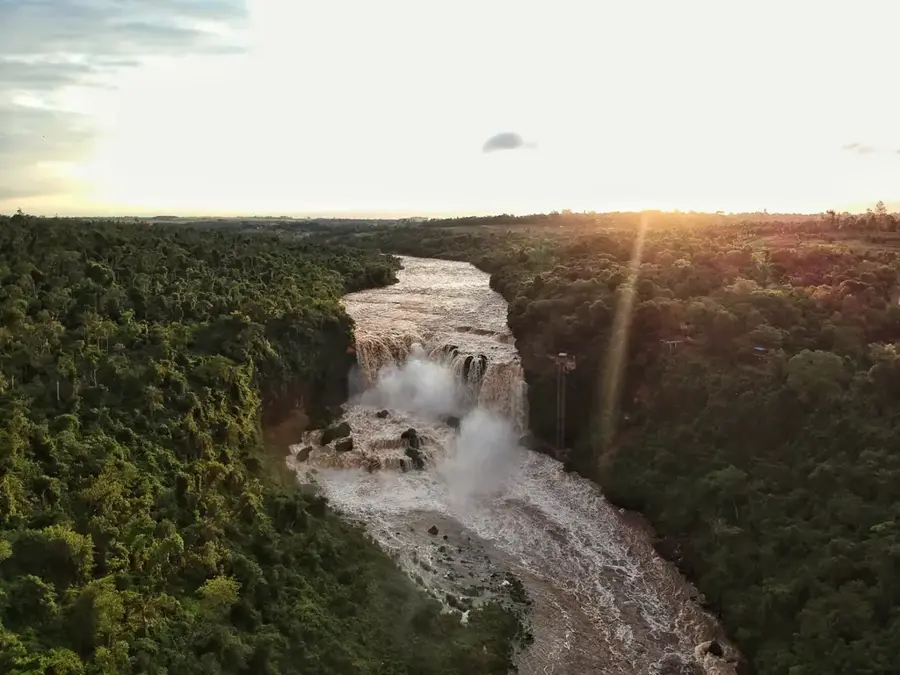 Monday Falls