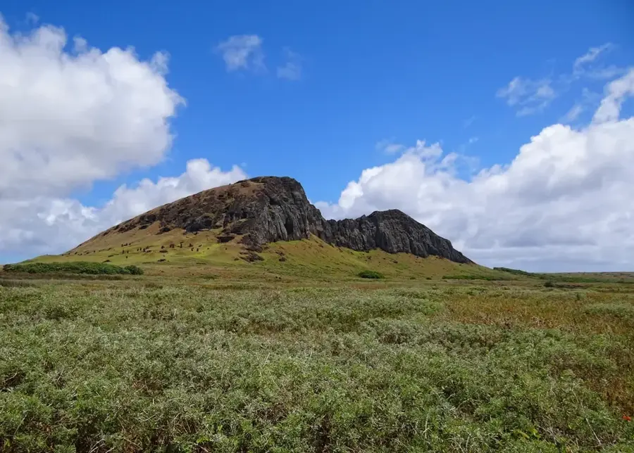 Rano Raraku — Valea Aconcagua (Chile)