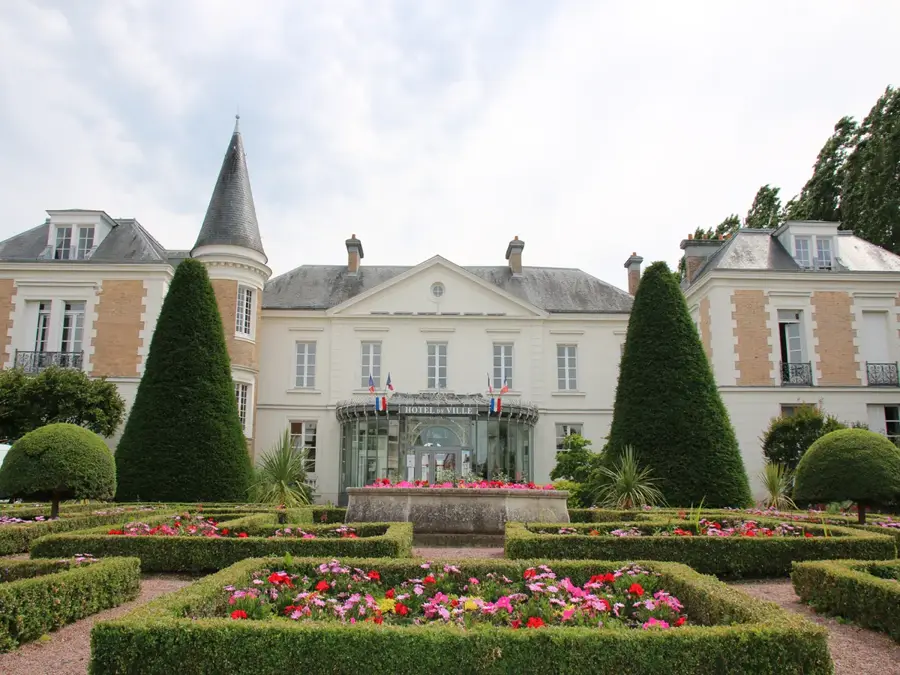 Roissy-en-Brie – oraș
