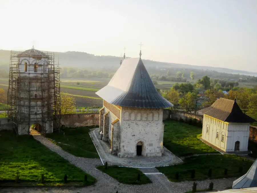 Kloster Dobrovat — Negresti (Rumänien)