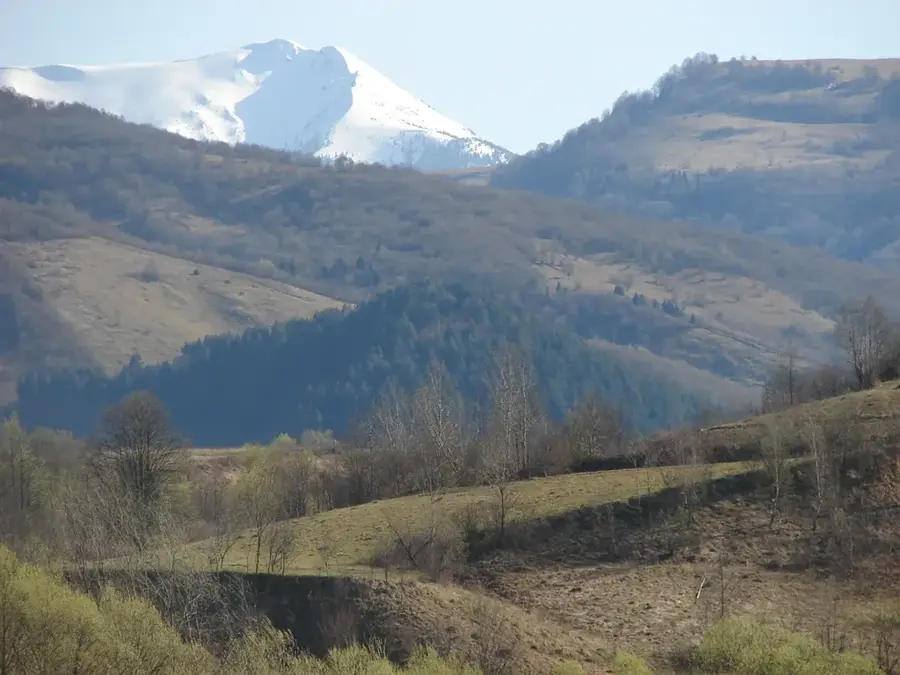 Țibleș Peak — Beclean (Romania)