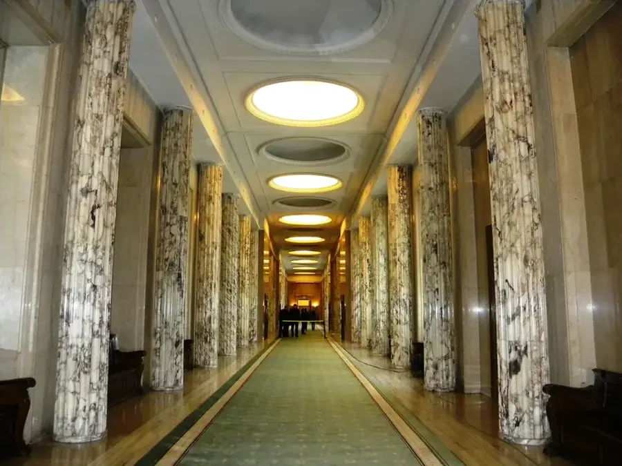 Victoria Palace