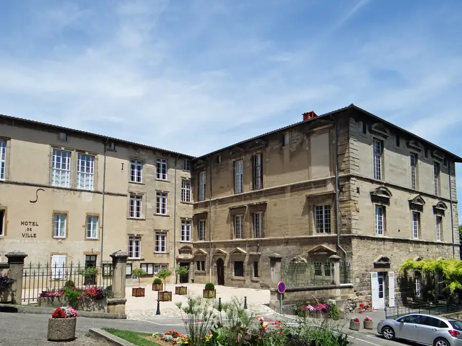 Roussillon – oraș