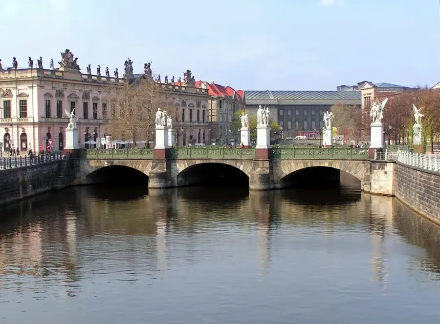 Palace Bridge