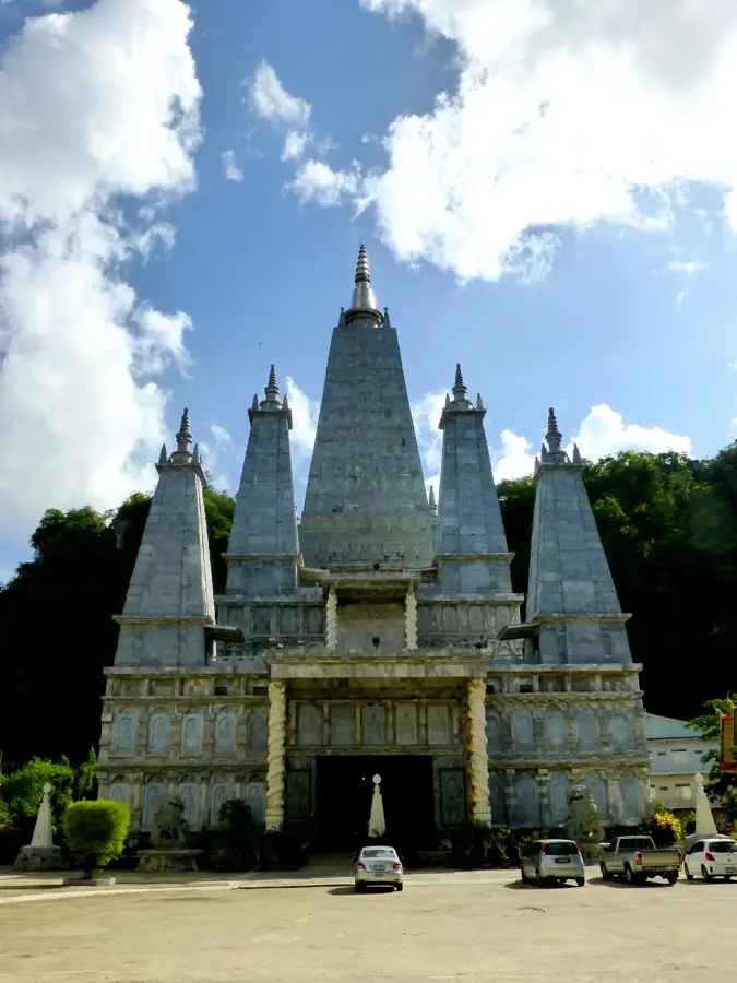 Punctul de Trecere a Frontierei Sadao — Betong (Thailanda)
