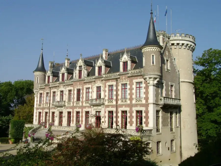 Saint-Florent-sur-Cher – Stadt