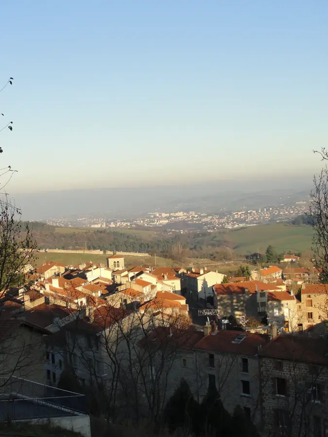 Saint-Jean-Bonnefonds – oraș