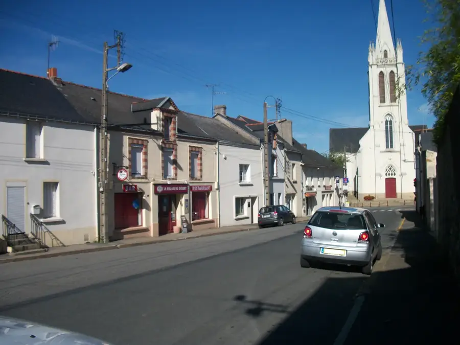 Saint-Mars-du-Désert – Stadt