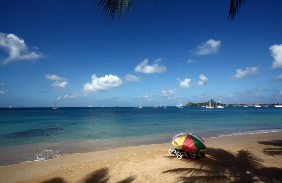 Rodney Bay — Choc (Sfânta Lucia)