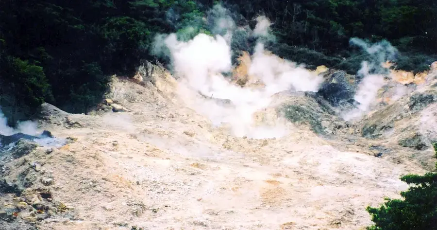 Soufrière geotermikus mező
