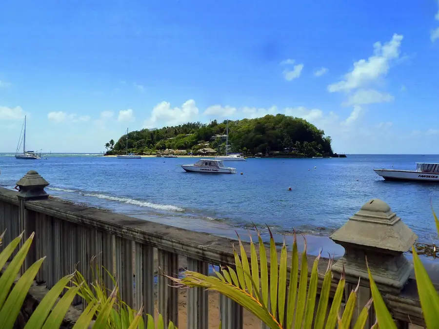 Plaja Indian Bay