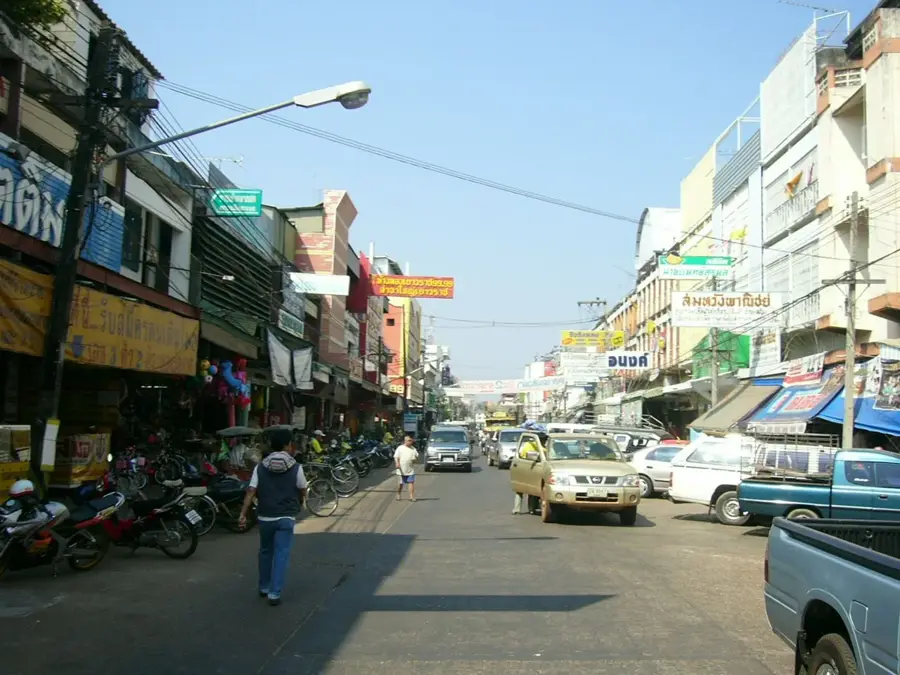 Sakon Nakhon — Pakxan (Laos)