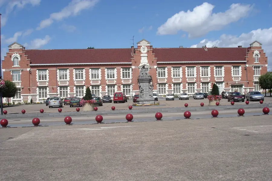 Sallaumines – oraș