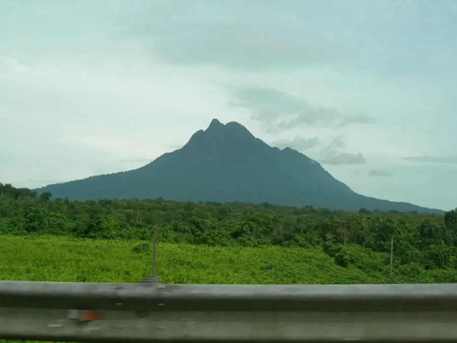 Mount Santubong — Mount Datu (Malaysia)