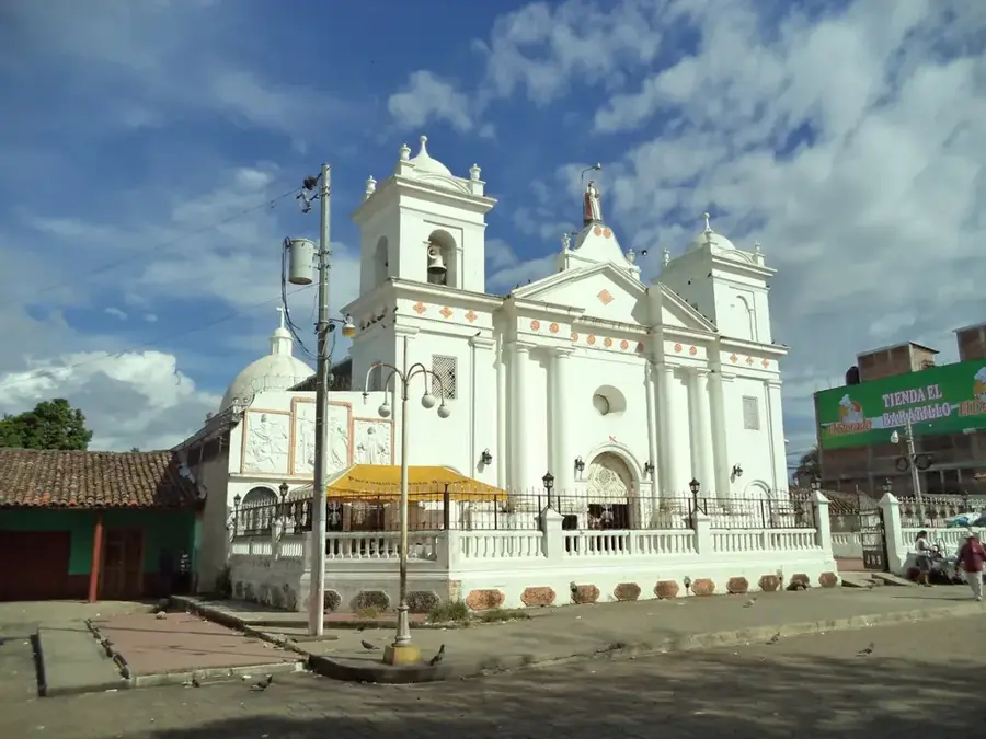 Sensuntepeque — Toledo Küstenhügel (Belize)
