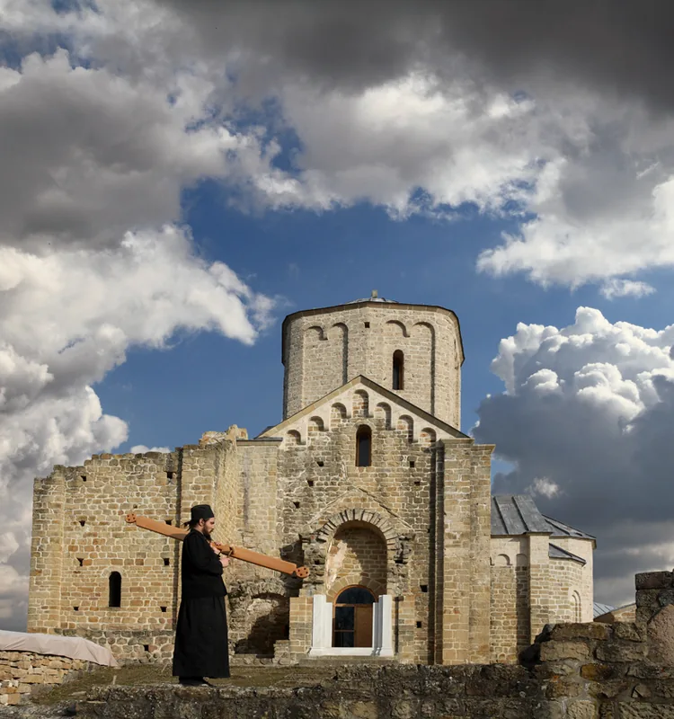 Kloster Đurđevi Stupovi — Gemeinde Istog (Serbien)