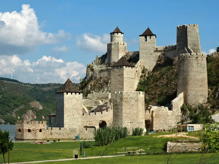 Festung Golubac — Vrbas (Serbien)