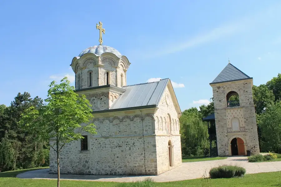 Kloster Staro Hopovo — Bečej (Serbien)