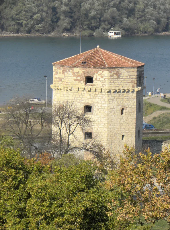 Turnul Nebojša — Insula Mare de Război (Serbia)